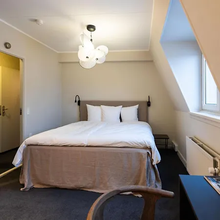 Hotel Maritime 3*
