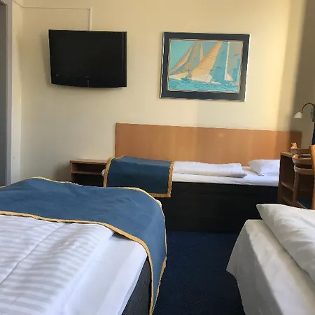 Maritime Hotel